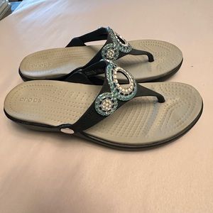 Really cute comfy Crocs size 8